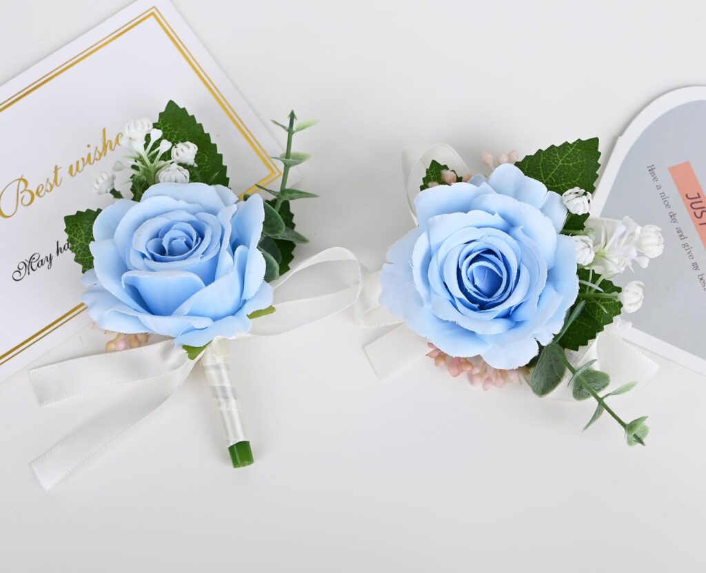 Corsages and Buttonholes: The Small Pieces That Get Noticed Most

