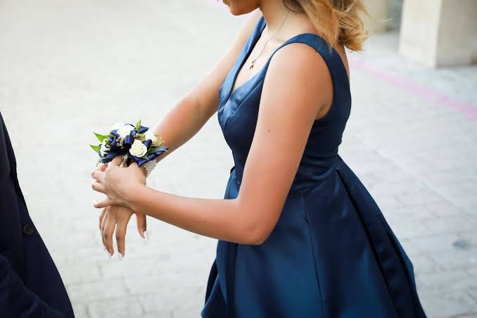 Corsages and Buttonholes: The Small Pieces That Get Noticed Most

