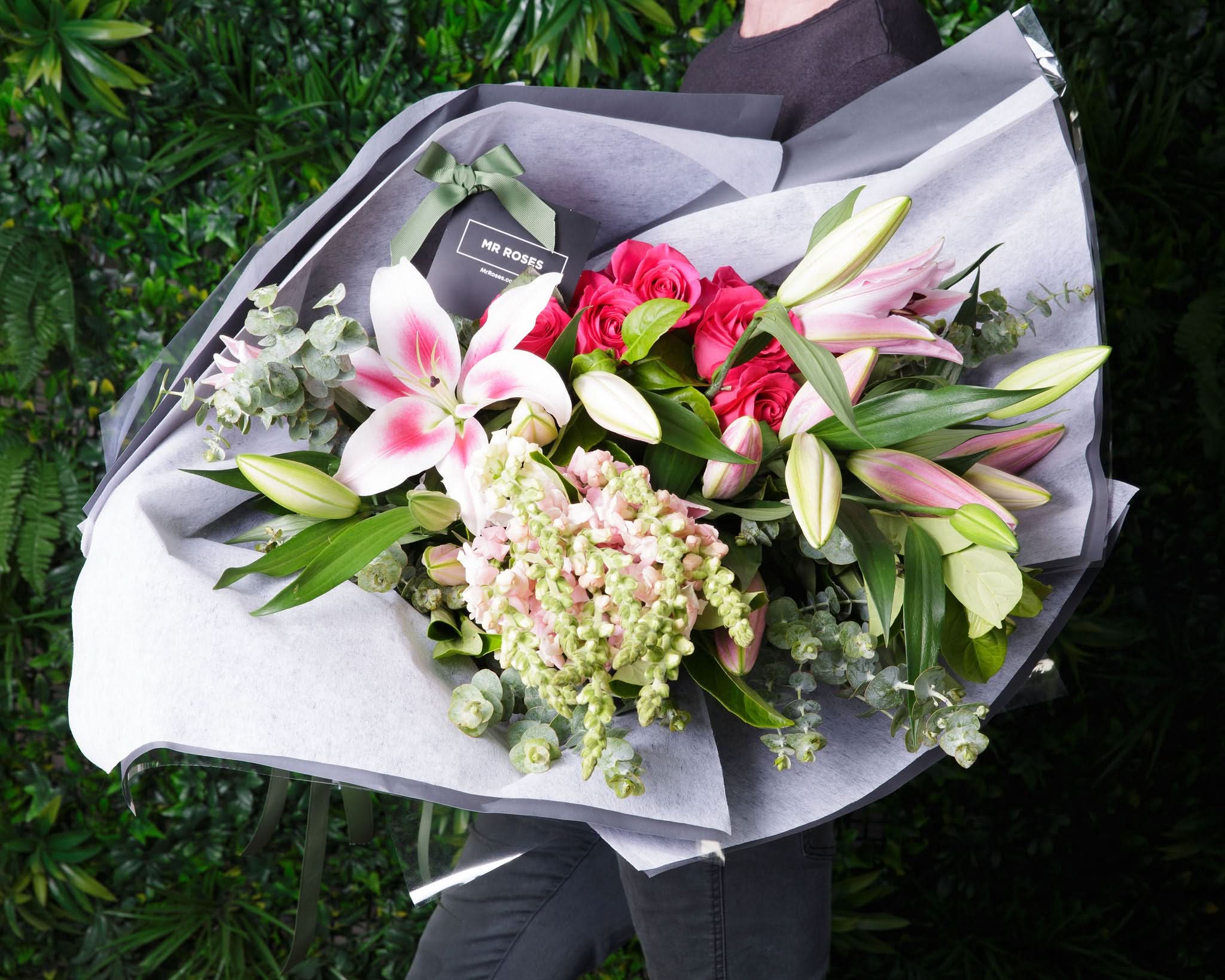 Florist North Sydney: Corporate Flowers, Gifts and Local Delivery